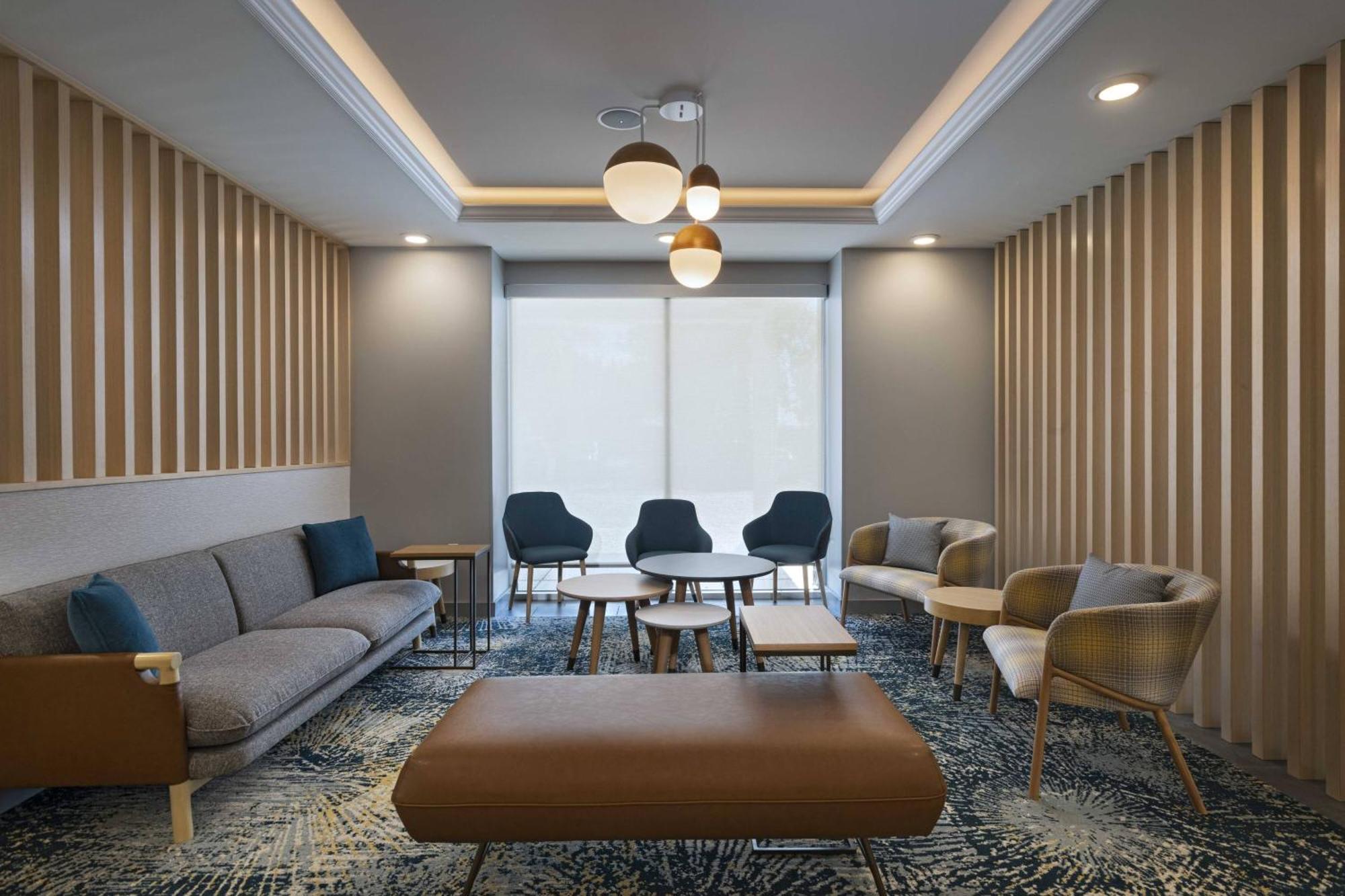 Towneplace Suites By Marriott Brentwood エクステリア 写真